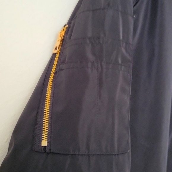 Black Bomber Jacket Gold Zipper Yellow Liner Fresh Laundry - Picture 11 of 11